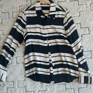 Frame Denim black-and-white 100% silk button up long sleeve blouse